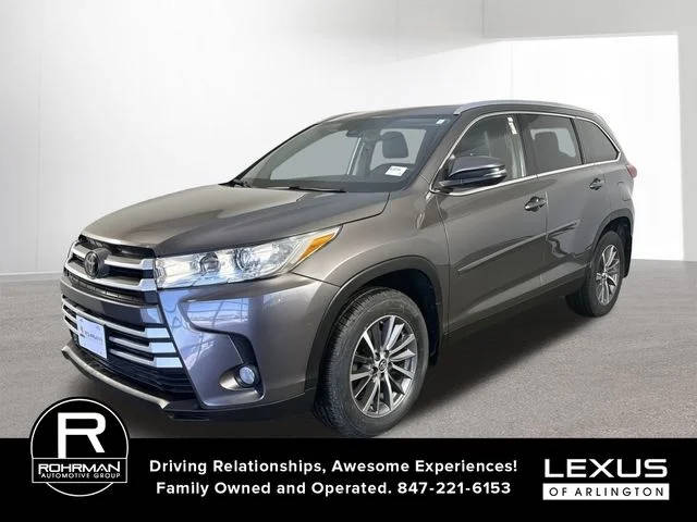 2019 Toyota Highlander XLE AWD photo