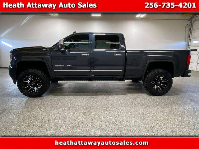 2019 GMC Sierra 2500HD Denali 4WD photo