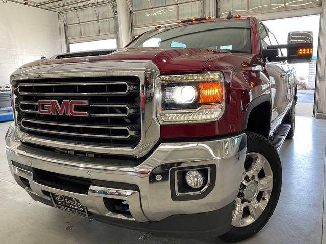 2019 GMC Sierra 2500HD SLT 4WD photo