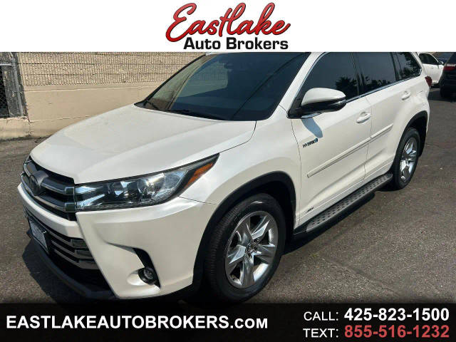 2019 Toyota Highlander Hybrid Limited AWD photo