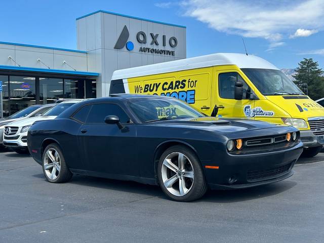 2018 Dodge Challenger R/T RWD photo