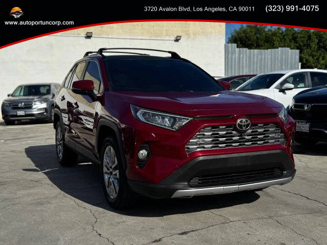 2019 Toyota RAV4 Limited FWD photo