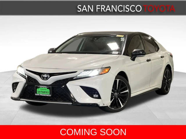 2019 Toyota Camry XSE FWD photo