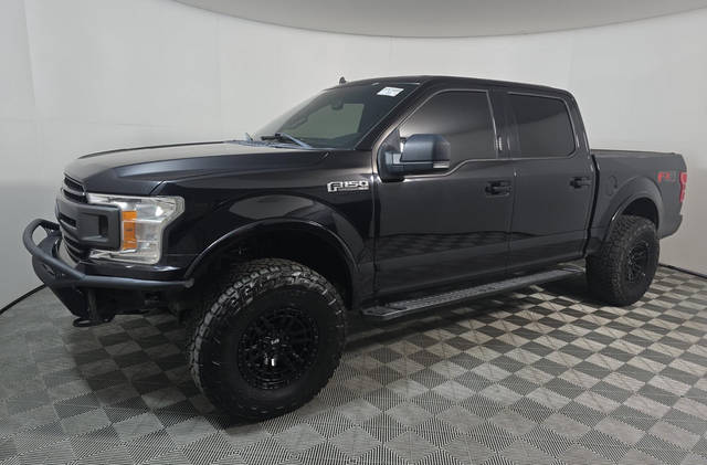 2019 Ford F-150 XLT 4WD photo