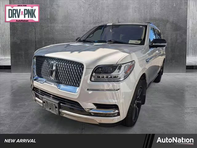 2019 Lincoln Navigator Reserve 4WD photo