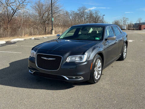 2018 Chrysler 300 Limited AWD photo