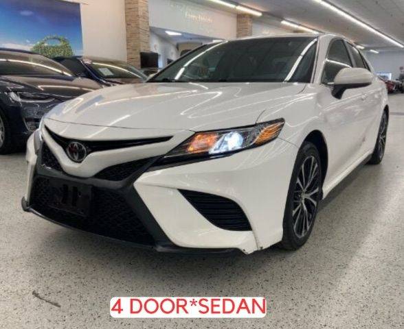 2018 Toyota Camry SE FWD photo