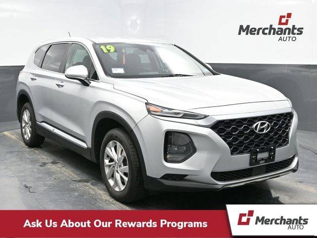 2019 Hyundai Santa Fe SE AWD photo