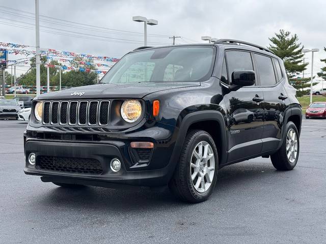 2019 Jeep Renegade Latitude FWD photo