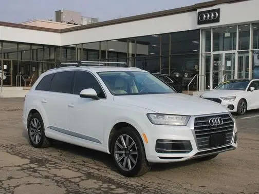 2019 Audi Q7 Premium Plus AWD photo