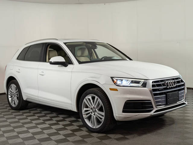 2019 Audi Q5 Premium Plus AWD photo