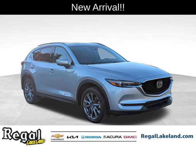 2019 Mazda CX-5 Signature AWD photo