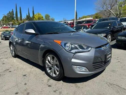 2017 Hyundai Veloster  FWD photo