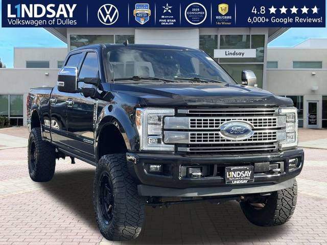 2019 Ford F-250 Super Duty Platinum 4WD photo