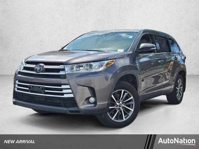 2019 Toyota Highlander XLE AWD photo