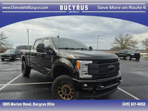 2019 Ford F-350 Super Duty Platinum 4WD photo