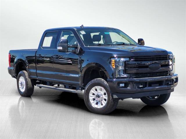 2019 Ford F-250 Super Duty LARIAT 4WD photo