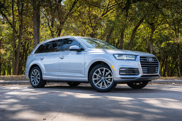 2019 Audi Q7 Premium Plus AWD photo