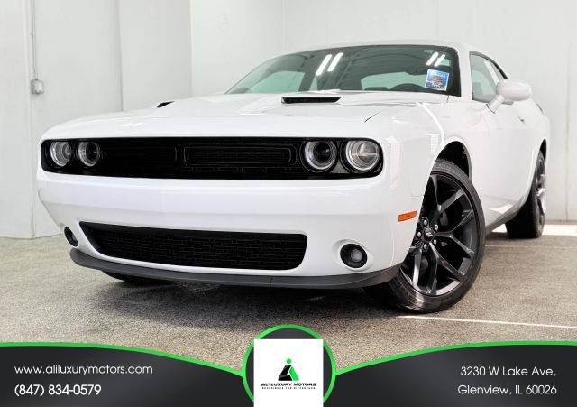 2019 Dodge Challenger SXT RWD photo