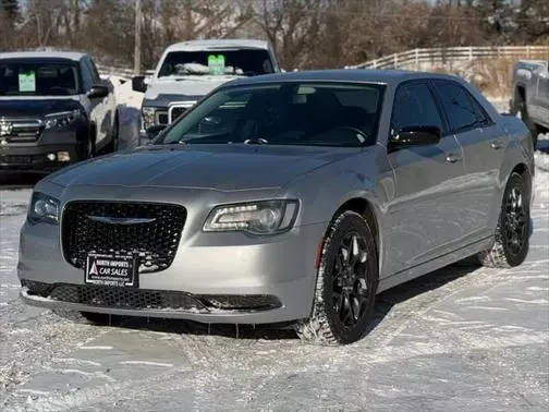 2019 Chrysler 300 Touring AWD photo