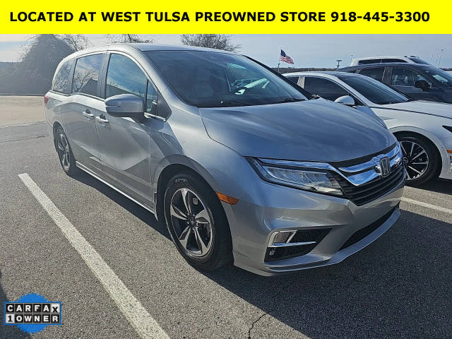 2019 Honda Odyssey Touring FWD photo