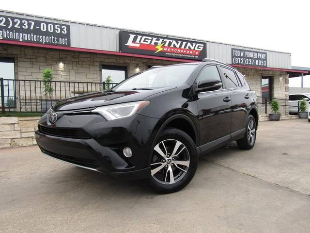 2018 Toyota RAV4 XLE FWD photo