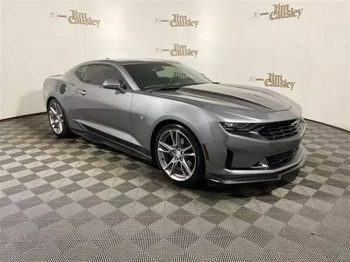 2019 Chevrolet Camaro 2LT RWD photo