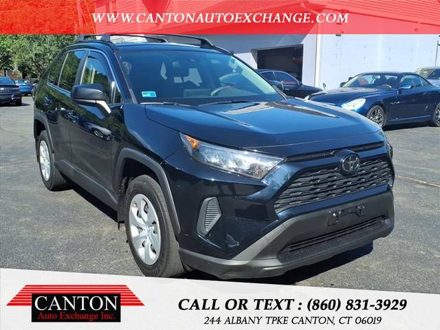 2019 Toyota RAV4 LE AWD photo