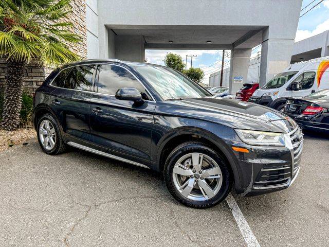 2019 Audi Q5 Premium Plus AWD photo