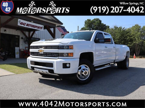 2019 Chevrolet Silverado 3500HD LT 4WD photo
