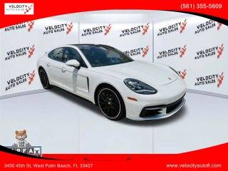 2019 Porsche Panamera RWD photo
