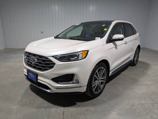 2019 Ford Edge Titanium AWD photo