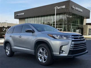 2019 Toyota Highlander Limited FWD photo