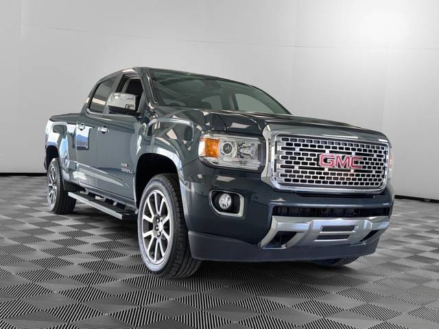 2019 GMC Canyon 4WD Denali 4WD photo