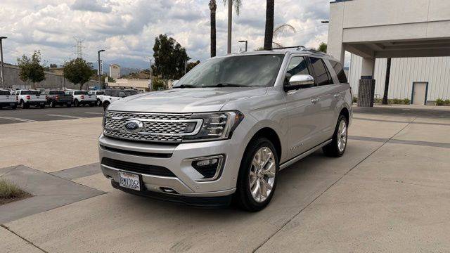 2019 Ford Expedition Platinum 4WD photo