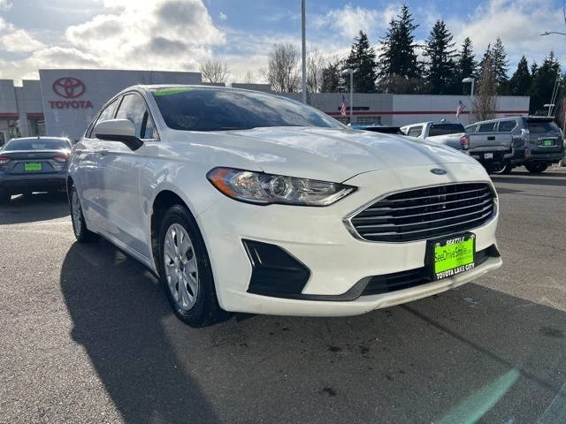 2019 Ford Fusion S FWD photo