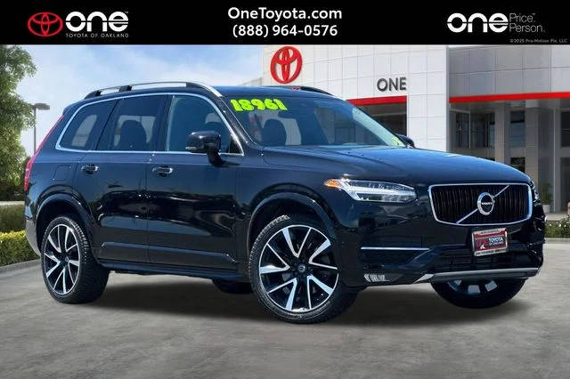 2019 Volvo XC90 Momentum AWD photo