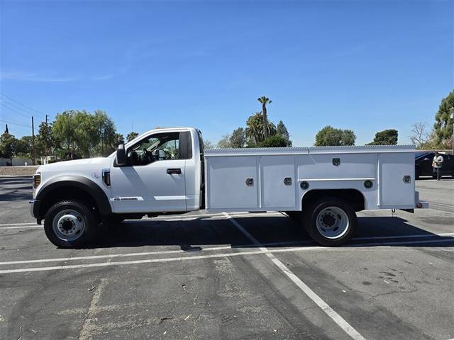 2019 Ford F-450 Super Duty XL RWD photo