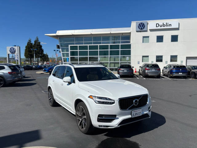 2019 Volvo XC90 Momentum AWD photo