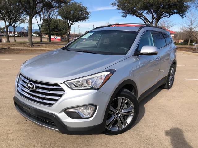 2015 Hyundai Santa Fe GLS FWD photo