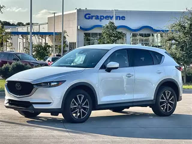 2018 Mazda CX-5 Touring FWD photo