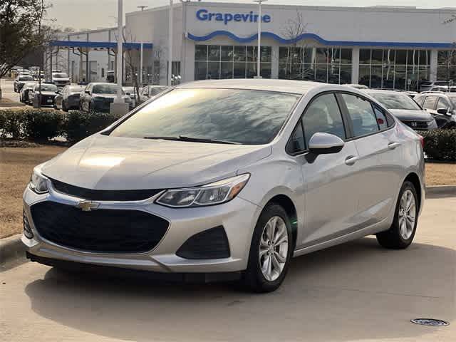 2019 Chevrolet Cruze LS FWD photo