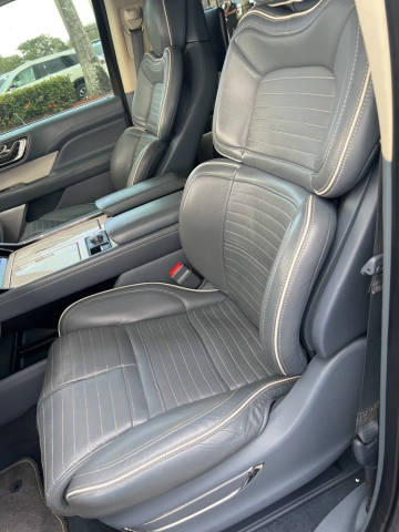 2019 Lincoln Navigator Black Label 4WD photo