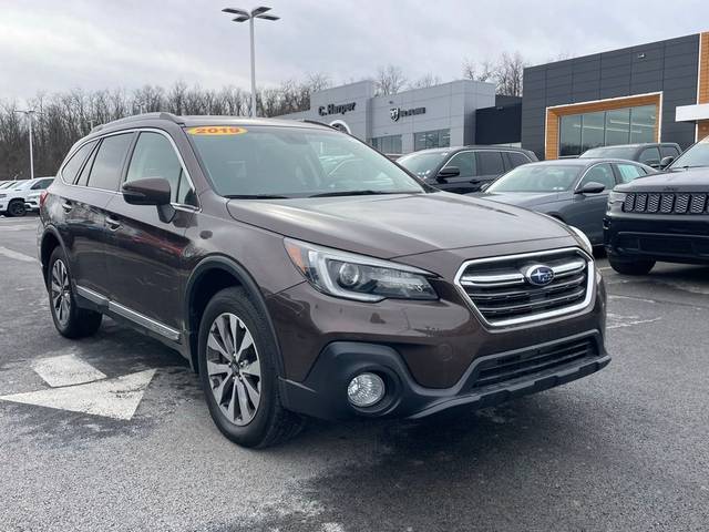 2019 Subaru Outback Touring AWD photo