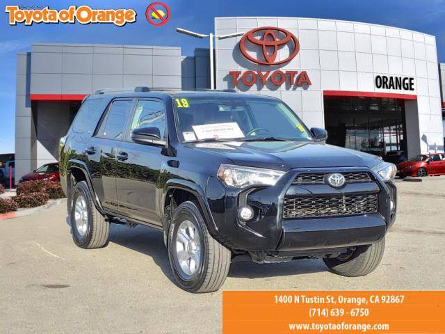 2019 Toyota 4Runner SR5 4WD photo