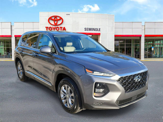 2019 Hyundai Santa Fe SE FWD photo