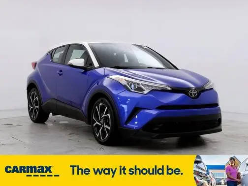 2019 Toyota C-HR XLE FWD photo