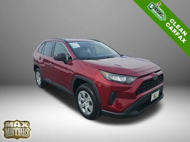 2019 Toyota RAV4 LE FWD photo