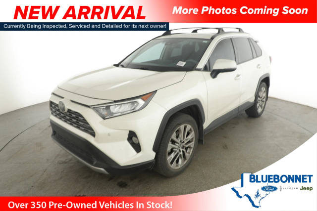 2019 Toyota RAV4 Limited FWD photo
