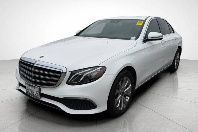 2019 Mercedes-Benz E-Class E 300 RWD photo